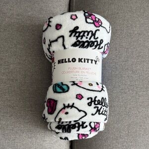 Hello Kitty Plush Blanket in White with Pink & Teal Accents